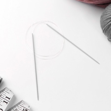 The knitting needles are circular, for knitting, with Teflon coating, with plastic fishing line, D = 2 mm, 14/80 cm-1