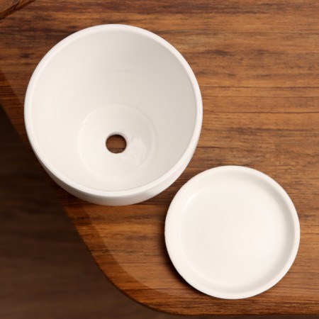 Flower pot "Color Gam" white 0.8l-3