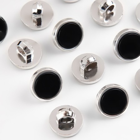 A button on the leg, d = 10 mm, the color is black/silver-1