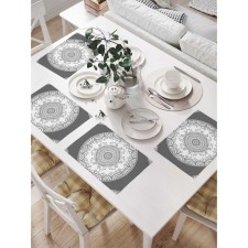 Set of napkins for setting the table 