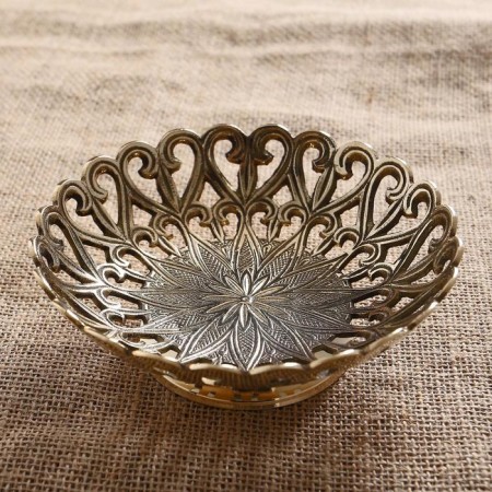 The dish "Geometric patterns" brass 15x15x5 cm