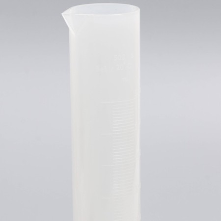 500 ml cylinder with a nose (volumetric scale)-1