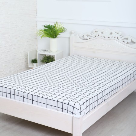 Bishop on the elastic band ATRA 140x200x20, tattersol white-earth calico 120g/m, HL100%-1