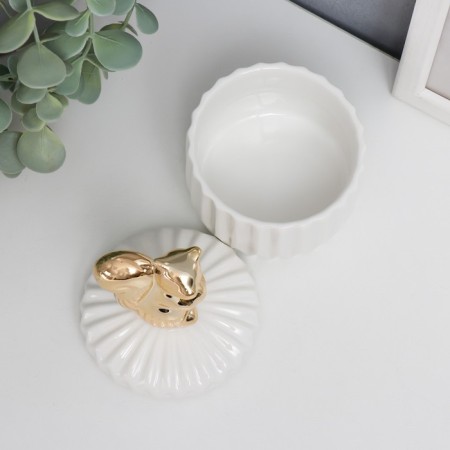Coramics Coramics "Golden Squirrel" White relief 12x8.2x8.2 cm-2