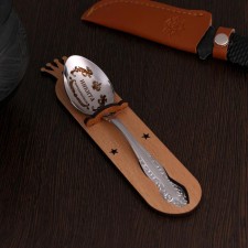 A spoon is registered, tea, with an engraving 