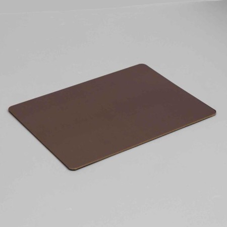 The substrate is reinforced, rectangular, gold - coffee, 28 x 37 cm, 3.2 mm-2