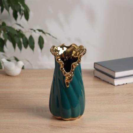 VAZ Coramics Table "Iker" 19x9 cm, green