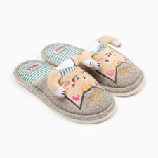Baby slippers closed, size 34/35