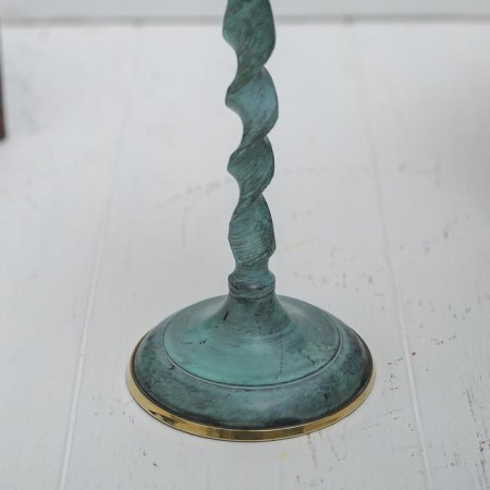 Climber under the old "Viral" Brass 7.5x7.5x18 cm-3
