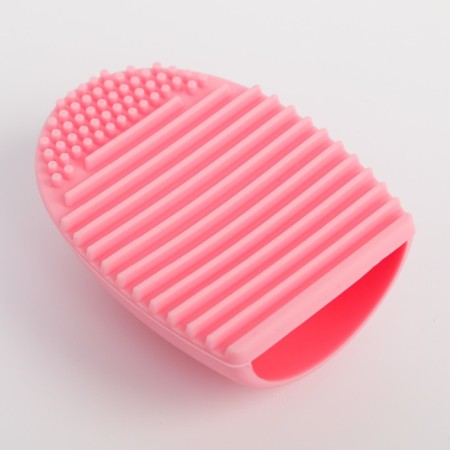 Set "since March 8": makeup brushes 5 pcs, a brush for washing, a towel-4