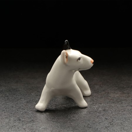 Porcelain figurine "Bulberry in the rack", white, black ear, 7 cm-1