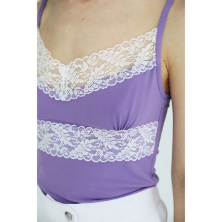 Female top with lace, size 48-4