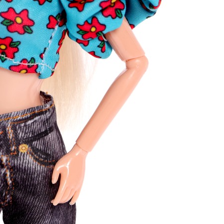 Doll in the Penalia "Hot Summer", jeans and top-4