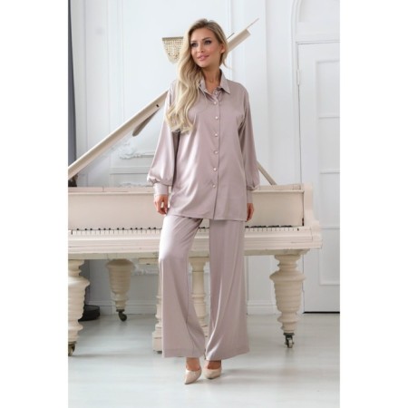 Female suit, size 42-23