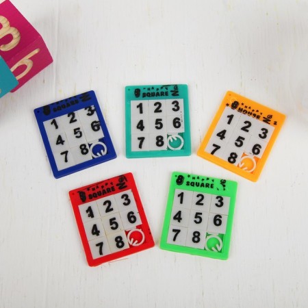 Puzzle-sticked "numbers", color mix