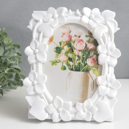 Photo frame plastic 10x15 cm "forget -me -nots" white 17x22 cm