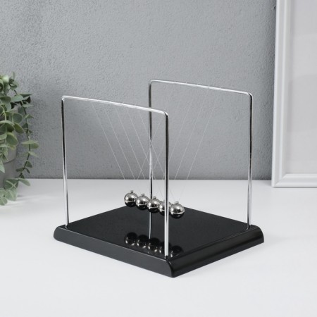 Pendulum "Technic balls" Black stand 18x20x17 cm-3