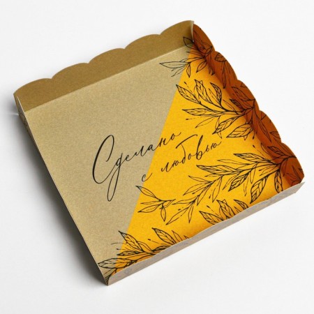 Cookie box, confectionery packaging with PVC lid, “made with love”, 15 x 15 x 3 cm-3