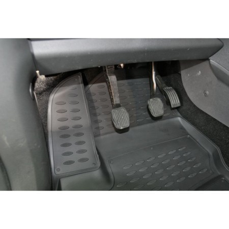 Rugs in the Ford Focus C-Max Salon 2003-2016, 4 pcs. (polyurethane)-3