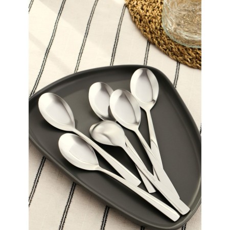 Spoon of stainless steel table Magistro Bravo, length 18 cm, thickness 2 mm-4
