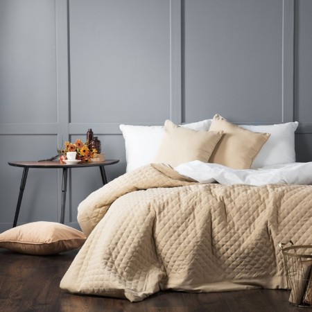Kaspian set: covering 160 x 220 cm, pillowcase 40 x 40 cm - 2 pcs, beige color-1