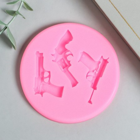 Mold Silicon "Pistols" 3 objects 1x8.5x8.5 cm