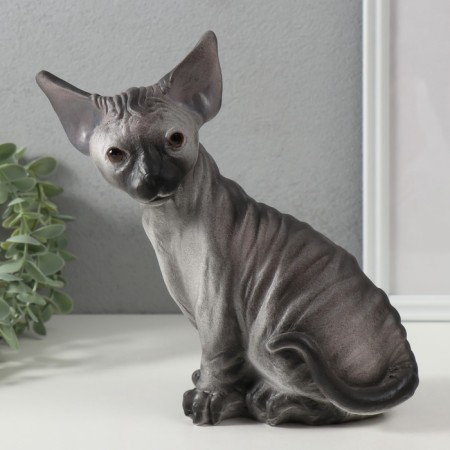 Figure "Kitten Sphinx" 22 x 10 x 21 cm.-1
