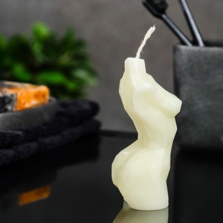 Figure candle "Female Crystal" Milk, 10cm-1