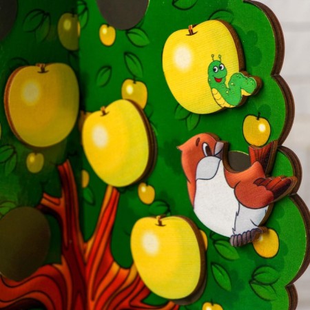 Magnetic game "Apple tree. Seasons"-4