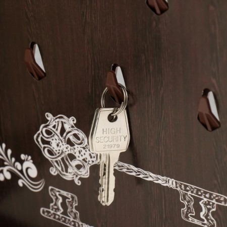 Key closed "Key" 26.5x31.5 cm nut-3