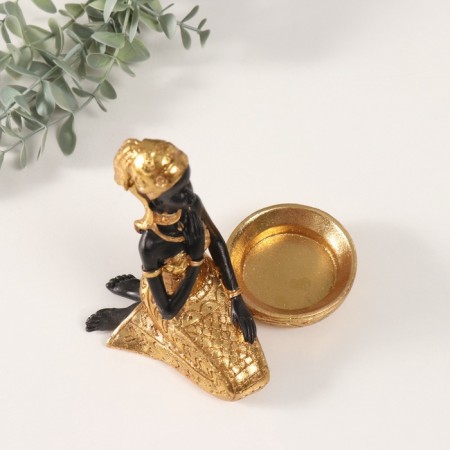 Souvenir Polystone Summary "African Rudo in a gold dress at the basin" d = 4 cm 9.5x12.5x14 cm-4