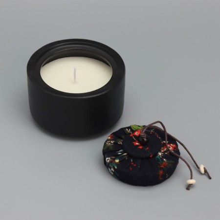 Aromatic candle "Soy Wax", passion, black, 9x9 cm-3