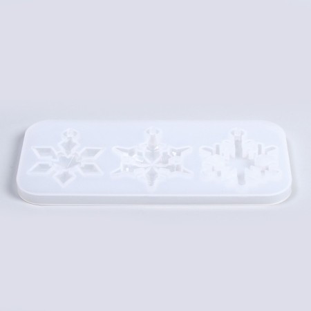 The universal silicone form, Snowflakes 3 in 1, size from 5.2 to 5.6 cm-3