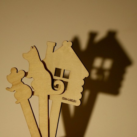 Shadow theater "shadow theater" with a flashlight in a set-3