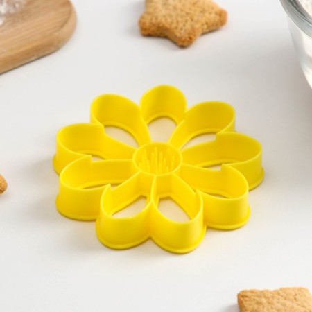 Flower cookies, cutting, stamp, 8.7 × 1.5 cm, yellow color-1
