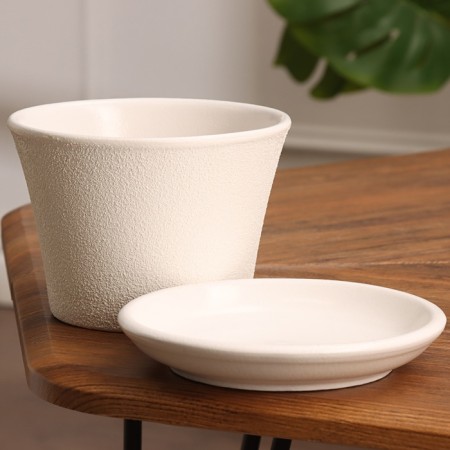Flower pot "Siena" white 0.8 liters-1