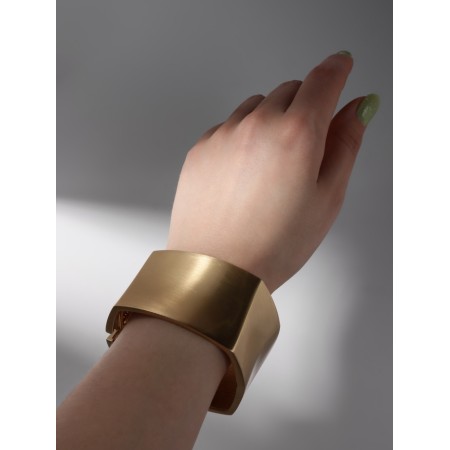 The cuff bracelet "Swiming square", metal, color gold-6