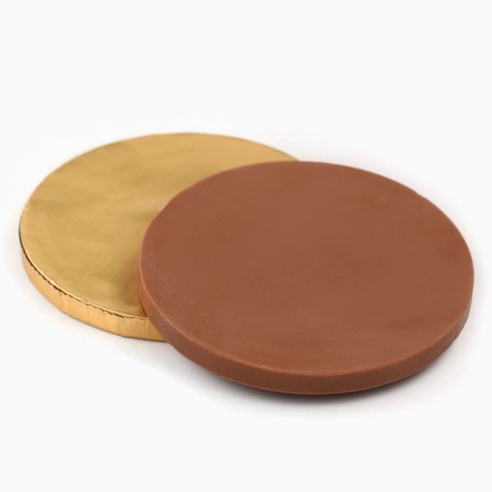 Chocolate medal on the postcard "Everything will perform the New Year"-1