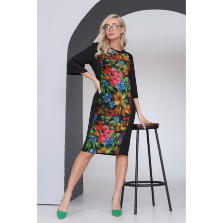 Women's dress, size 44