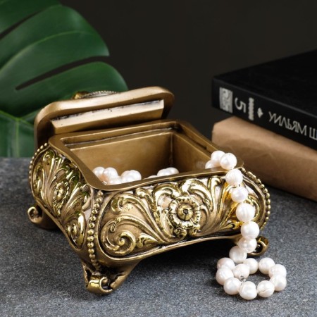Casket, gold 13x13x13cm-3