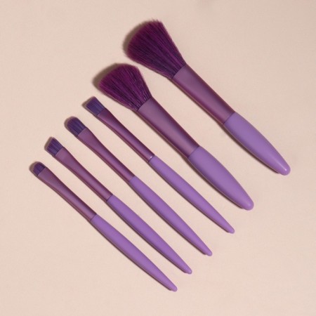 A set of makeup brushes, 6 items, PVC package, purple color-2