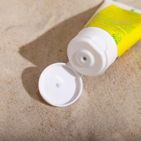 Sunscreen cream for particularly sensitive areas of face and body biocon Sun Marina Kids SPF 70, 50-2