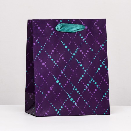 Gift Package "Rombs" Violet, 18 x 22.3 x 10 cm