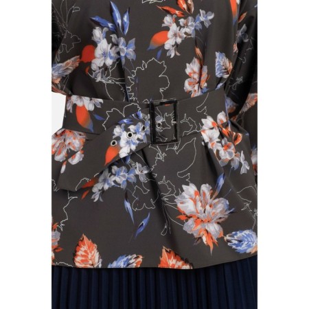 Female blouse, size 42-8