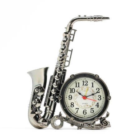 Clock - desktop an alarm clock, discrete move, d -6.5 cm, 18.5 x 15 cm, aa-1