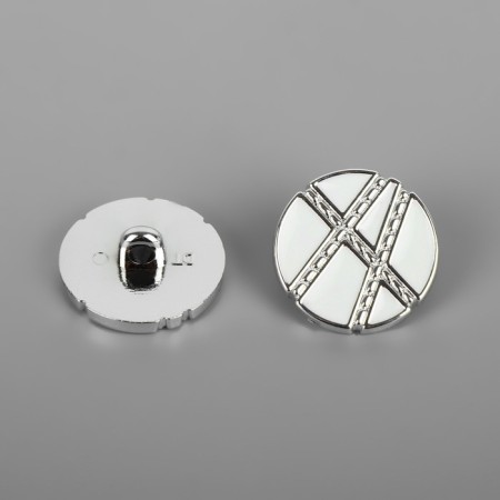 A set of buttons on the leg, d = 21.5 mm, 5 pcs, white/silver color-1