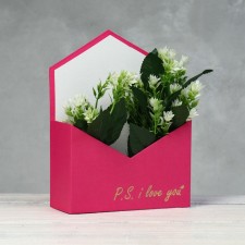 Golden embossing P.S. I love you, raspberry 18 x 24 x 7 cm