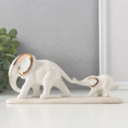Souvenir ceramics "elephant with an elephant" 8x19x3.4 cm