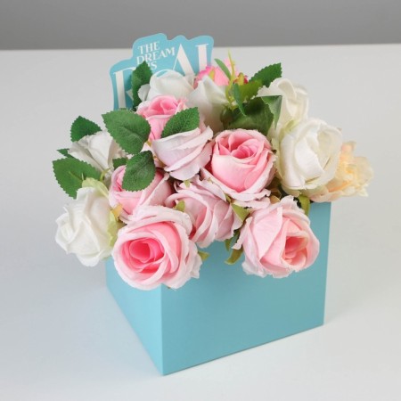Boxes for mini bouquets "The Dream Is Real", 12 × 20 × 10 cm-3