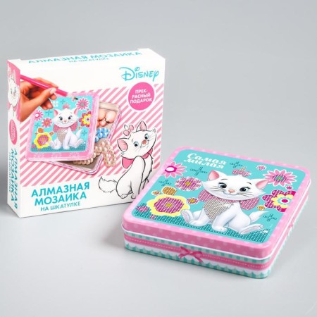 Diamond mosaic on a box, 14x14 cm, cats aristocrats-3